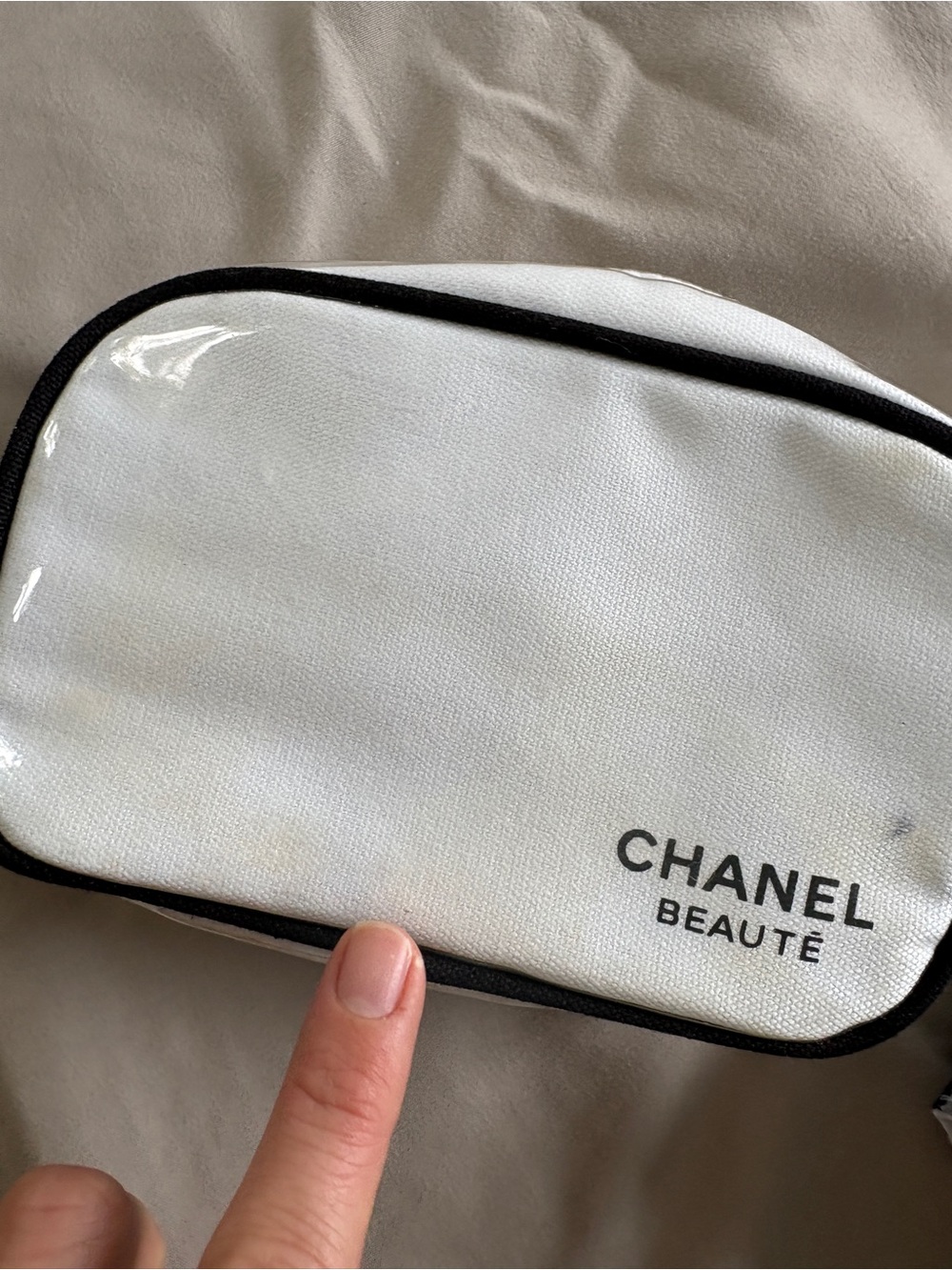CHANEL Beauté White Cosmetic Pouch with Black Trim